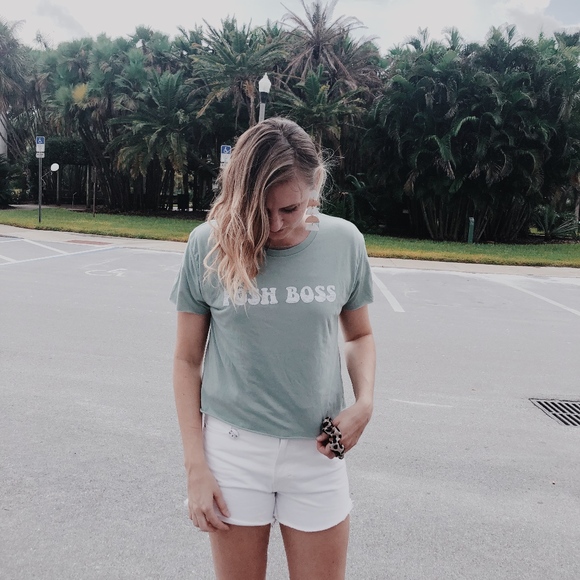 POSH BOSS ✰ Groovy Print Raw Hem Tee in Sea Green - Picture 4 of 5